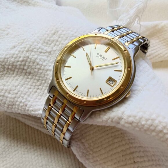 Seiko Quartz 7N42-7041 Two-Tone Day Date 36mm Original Bracelet Japan Working - Picture 6 of 7